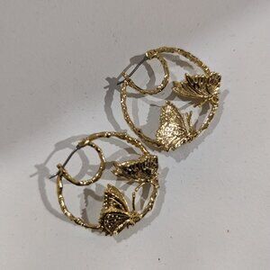 Les Nereides Paris Gold-plated, round butterfly hoop earrings, small
